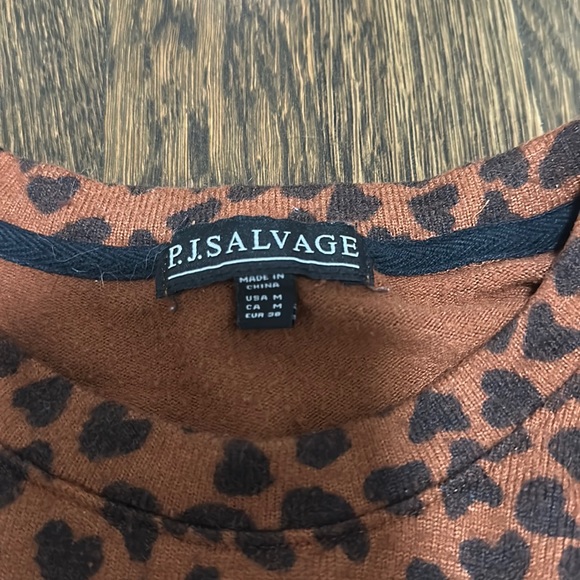 PJ Salvage loungewear top - Picture 2 of 2